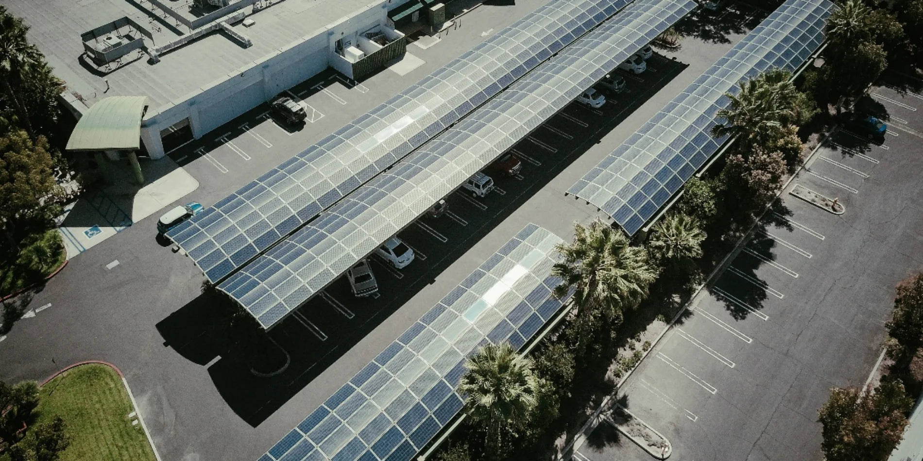 Cigs Solar Panels for Commercial Applications