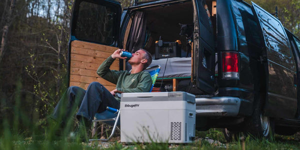 Will an RV Fridge Run Off Battery While Driving?