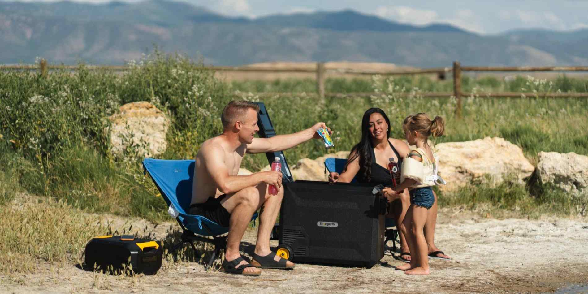 BougeRV’s portable 12V fridge for family camping